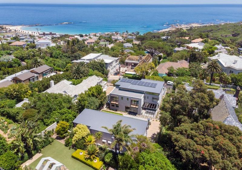 6 Bedroom Property for Sale in Camps Bay Western Cape